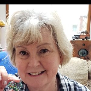 Meet your Posher, Maureen